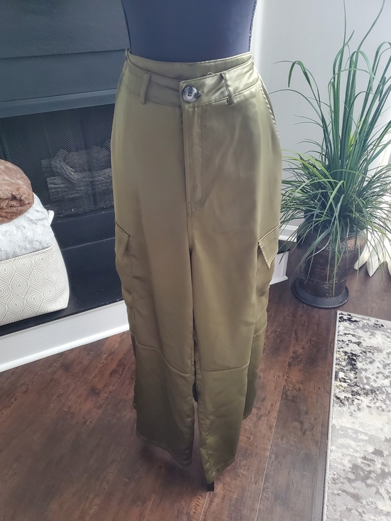 Pants - Olive Green Wide-Leg Cargo Pants